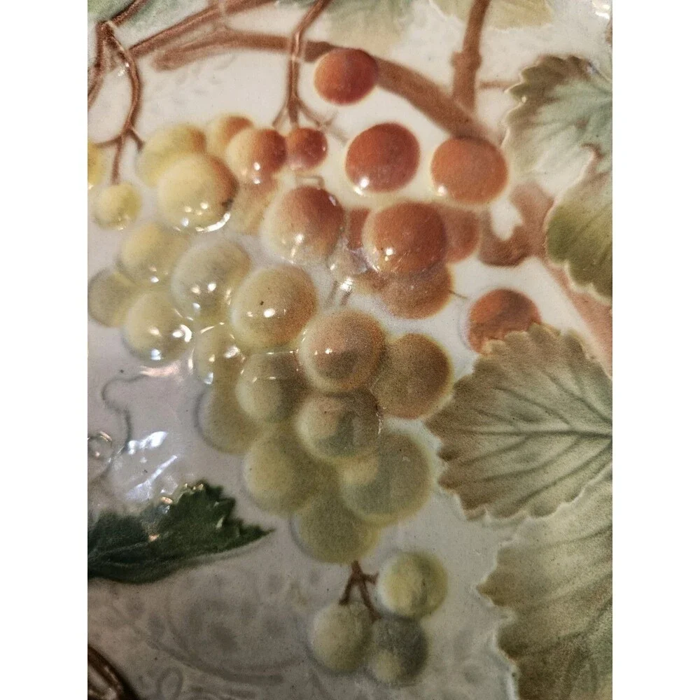 Rare Antique Keller & Guerin St Clement France Majolica Plate Fruit White Grapes